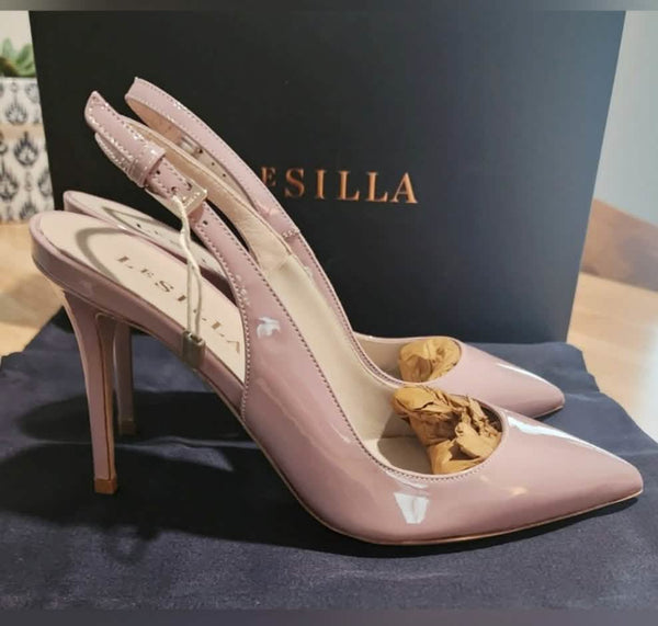 NIB Le Silla Chanel Kabir Phard Sling Back Stilletto Pump in Lavendar, Size 5 Shoes Upcycled Designer Gemz 